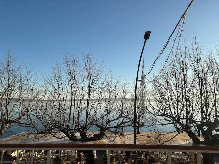 Fronte Lago Nel Centro Storico “La Casa Del Lago” Trevignano Romano Exteriér fotografie